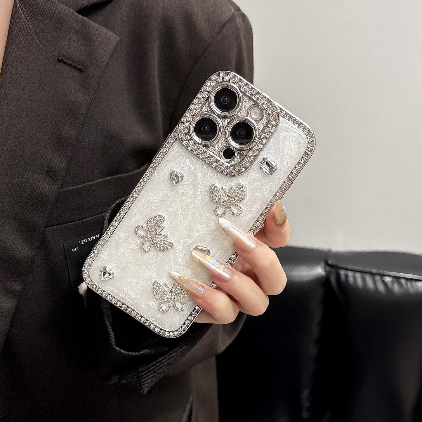 Luxury Crystal Butterfly iPhone Case – Sparkling Diamond-Embellished Design with Elegant Butterfly Motif, Shiny Gloss Finish for iPhone 16/15/14/13, Perfect Gift for Her