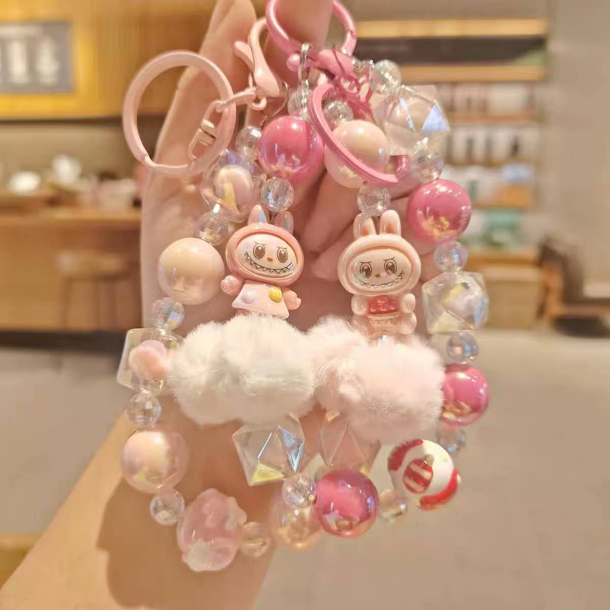 Lalulu Phone chain--Live stream link