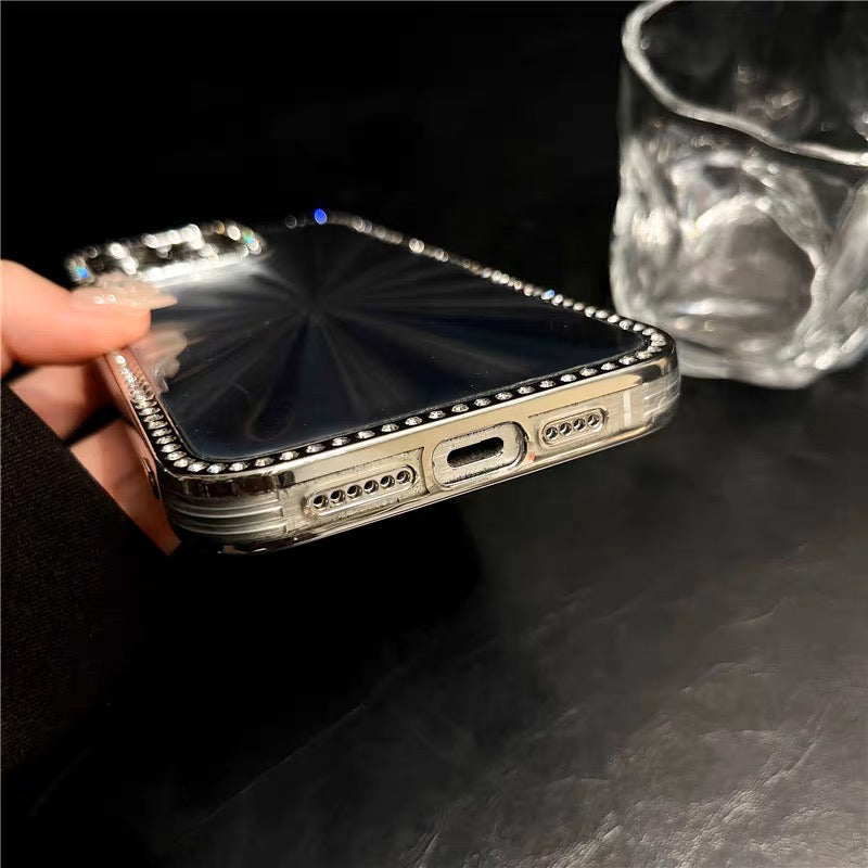 Glamorous Metallic Shine iPhone Case – Sparkling Rhinestones & Sleek Design