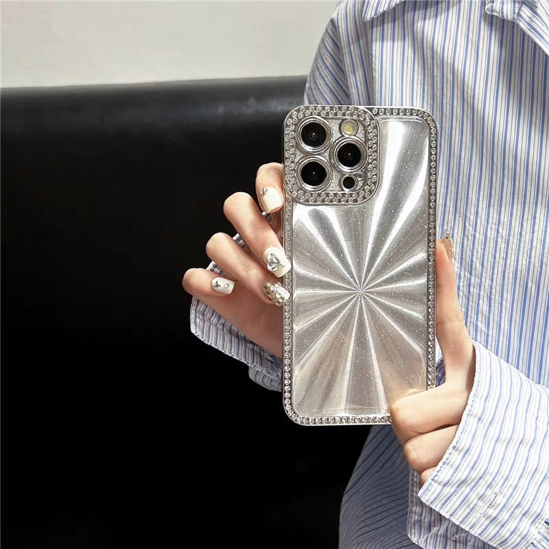 Glamorous Metallic Shine iPhone Case – Sparkling Rhinestones & Sleek Design