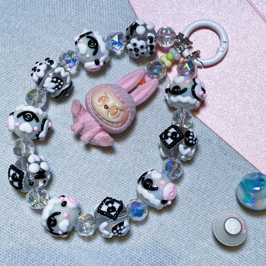 Kawaii Pink Labubu Plush Rabbit Charm Keychain – Handmade Black & White Beaded Phone Strap – Cute Soft Girl Bag Accessory & Gift